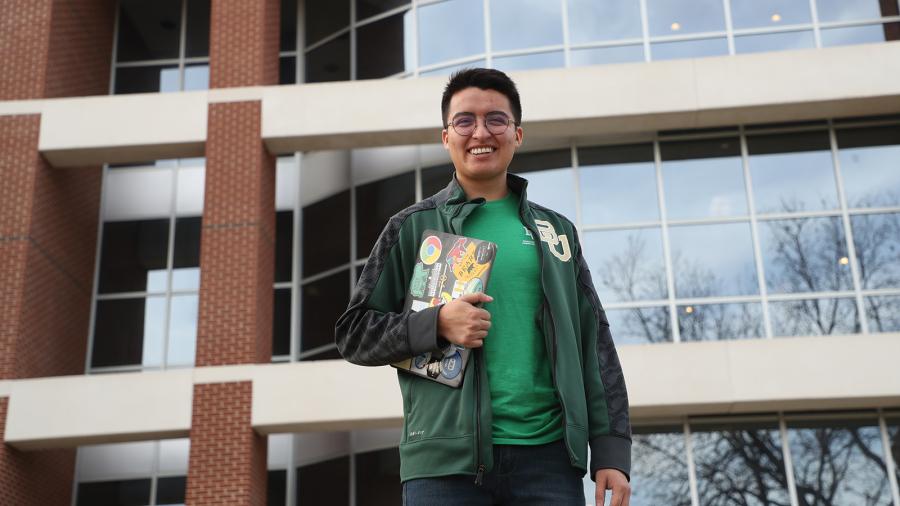 Student Profile: Mario Lopez